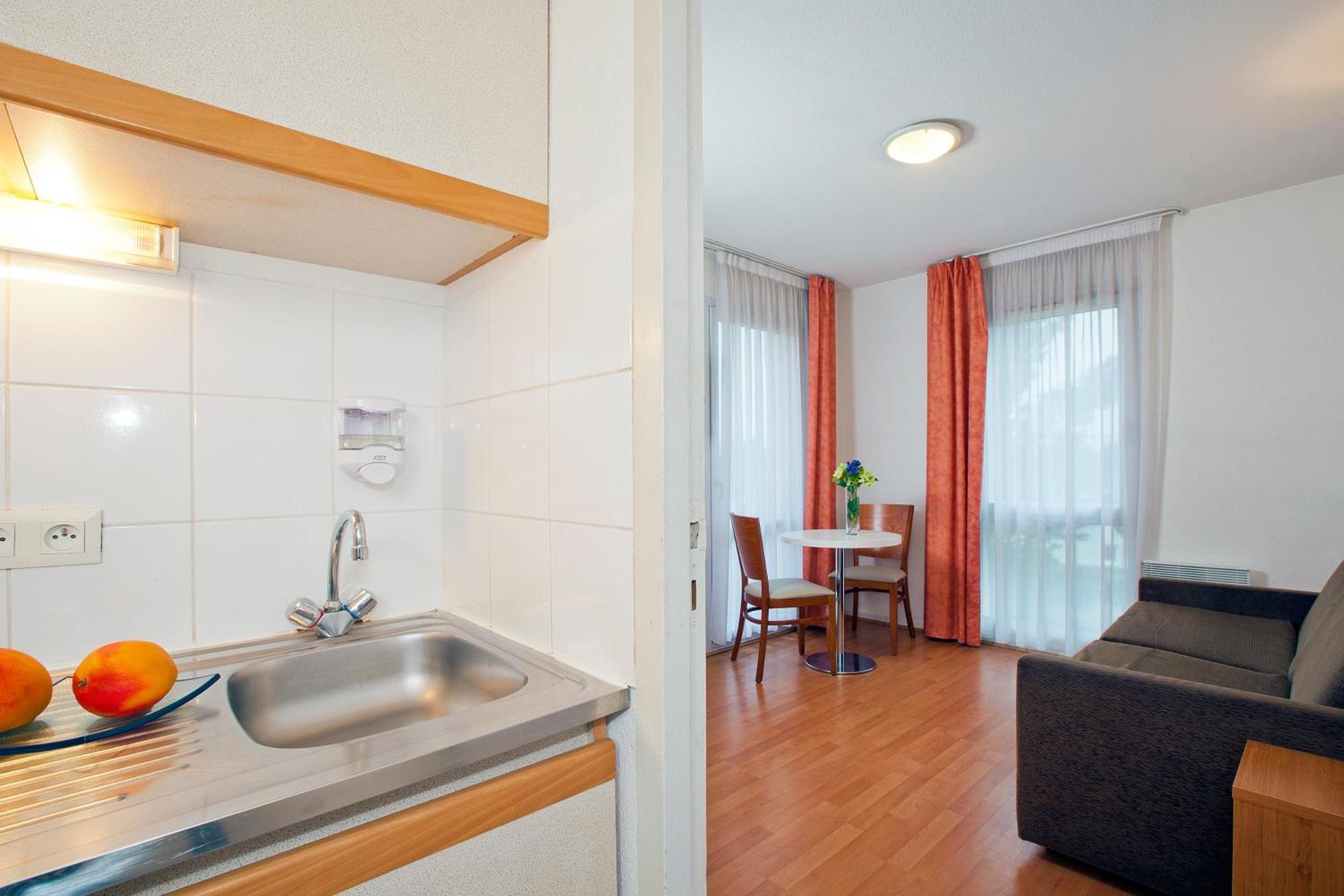 Sejours & Affaires Nantes La Beaujoire Apart otel Oda fotoğraf
